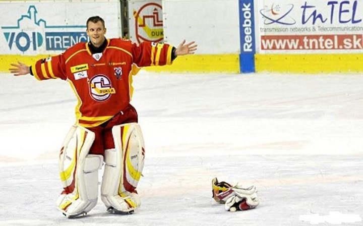 Prvá šestina v znamení hesla: Môj dom, môj hrad!